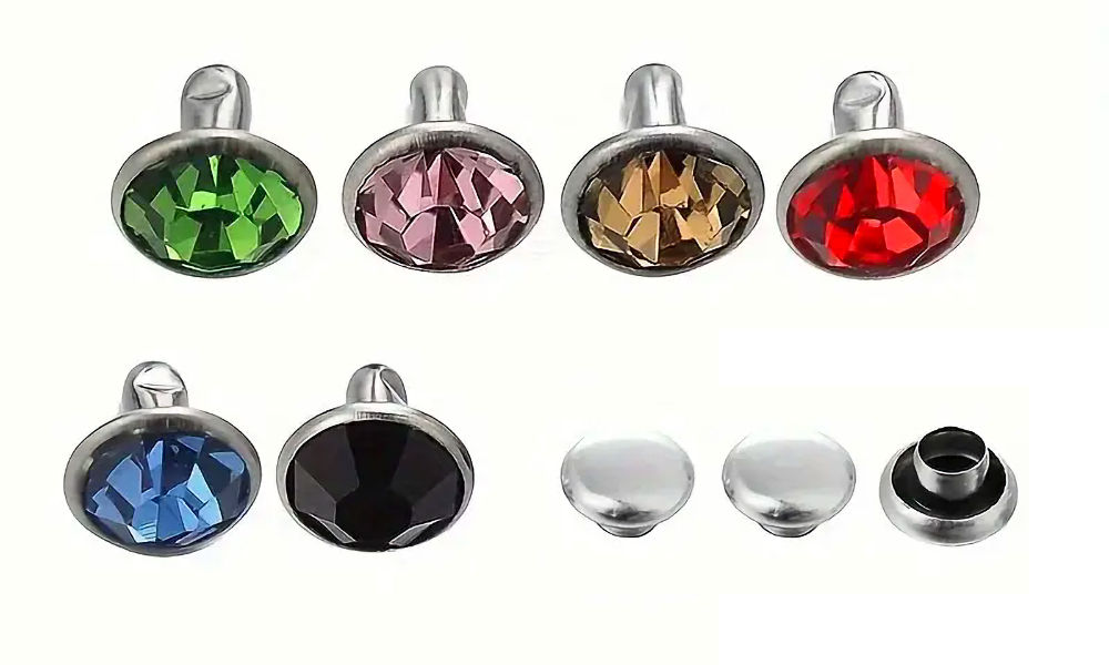 remaches strass